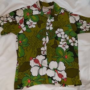 Vintage mens Hawaiian flower shirt Hukilau